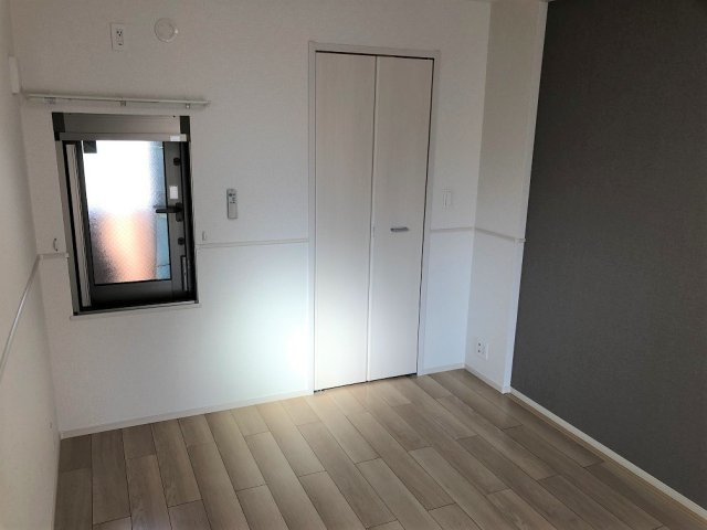 【洋室】 | スプリングアイ