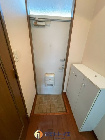 シティコーポ八女の玄関