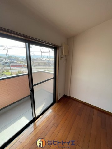 シティコーポ八女の洋室