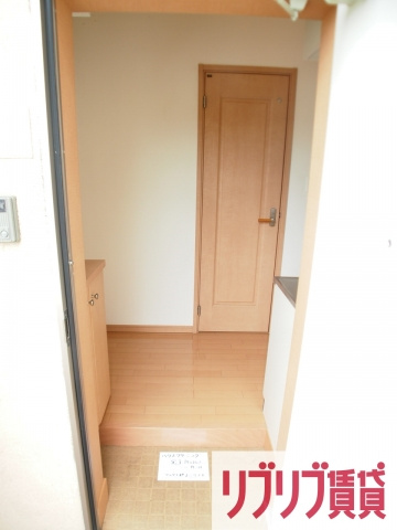 アネックスガーデン本千葉の玄関