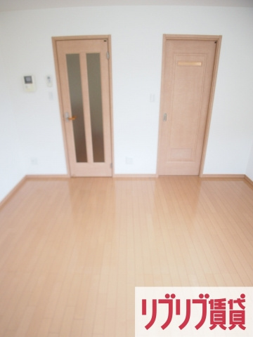 アネックスガーデン本千葉の居間・リビング