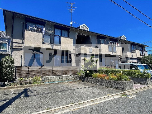 ハイツフローラの外観