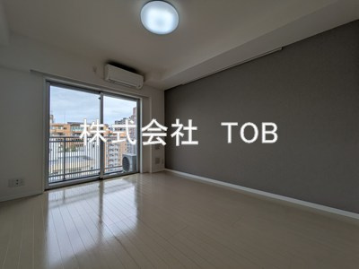 【居間・リビング】 | ドゥーエつつじヶ丘 | 洋室8帖