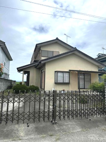 藤岡市白石　中古750の前面道路含む現地写真