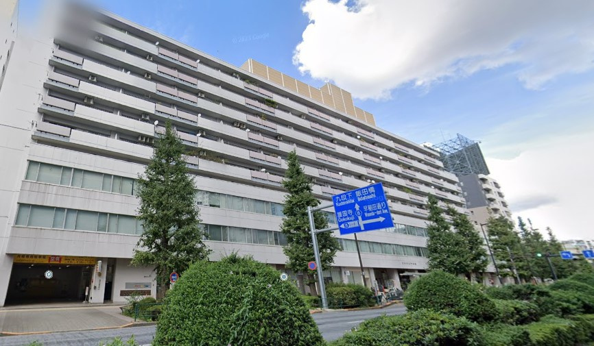 プラザ江戸川橋の外観