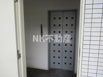 【その他共用部分】 | Casa下小阪（河内小阪賃貸） | エレベーターです