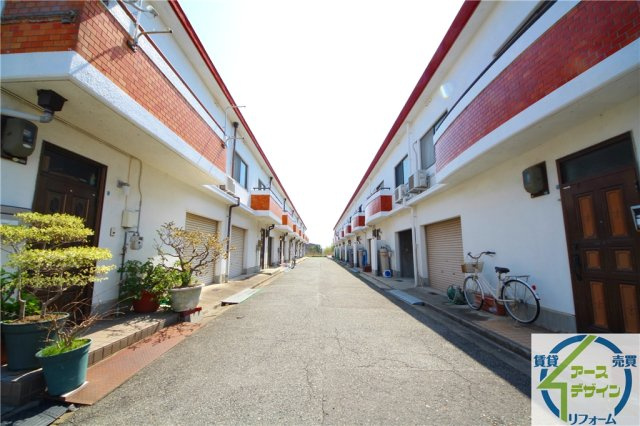 西神グリーンハイツの外観