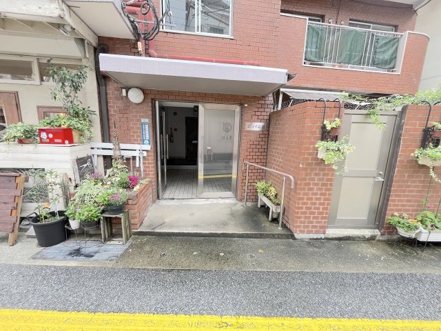 ジョイ高宮のエントランス