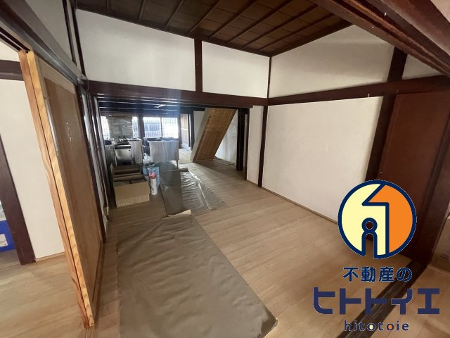 東古町わ店舗のロビー