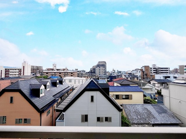 アーサー井尻エルファインの展望