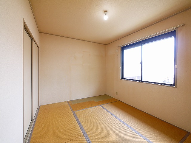 ベルメゾンの和室|落ち着いた雰囲気の和室付きです