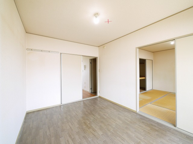 ベルメゾンの洋室|個人の部屋や寝室として使える洋室です