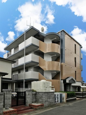 【エントランス】 | ジュネス麦野