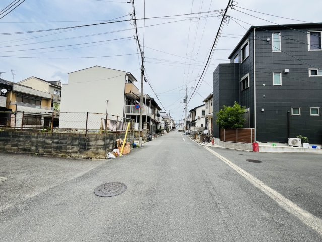 梅小路石橋町　1号地　プラン打ちの前面道路含む現地写真