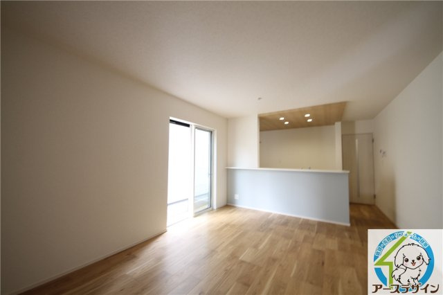 加古郡播磨町南大中１丁目の新築一戸建の居間・リビング|こちらの居間で趣味の時間をお楽しみください