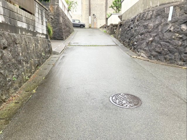 福岡市東区和白丘２丁目戸建の前面道路含む現地写真|前面道路含む現地写真です