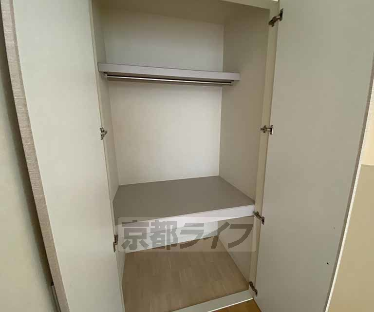 御所南１００の収納|収納のためのスペースです