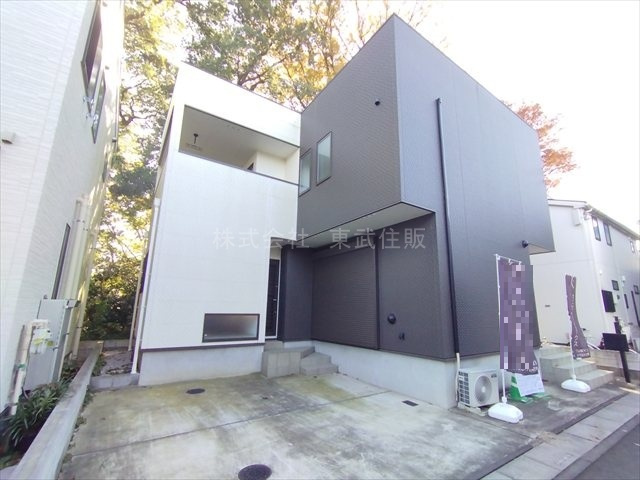 【前面道路含む現地写真】の画像