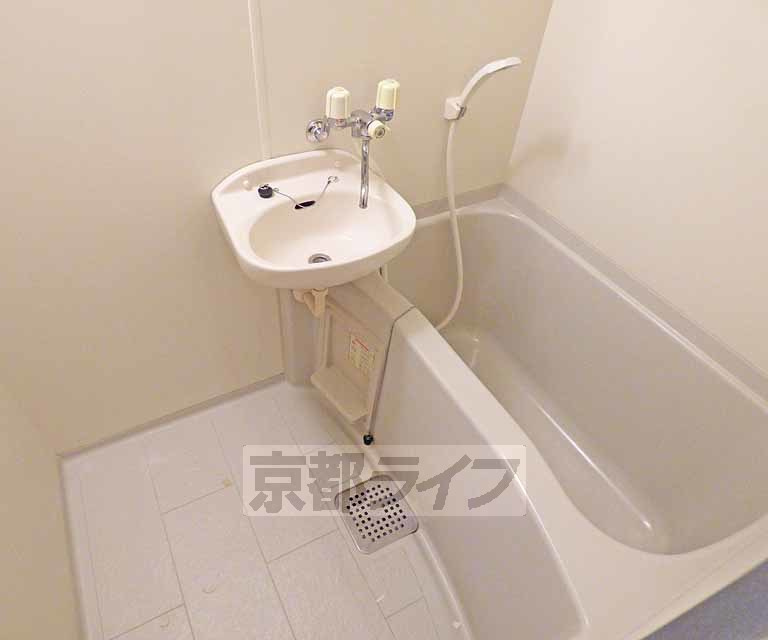 ルーフＴｅｎの浴室