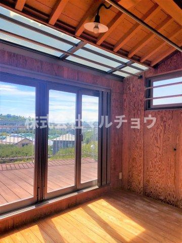 みなべ町2棟戸建ての洋室|落ち着いた色調の洋室です