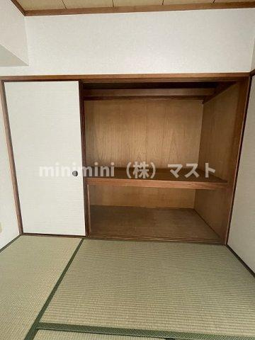 リヴィエール川西の収納