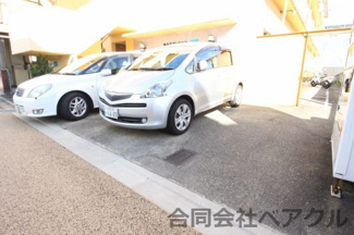 【駐車場】 | 佐々木マンション | 駐車場完備です