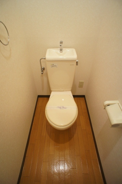 フォブールサウスのトイレ|コンパクトで使いやすいトイレです