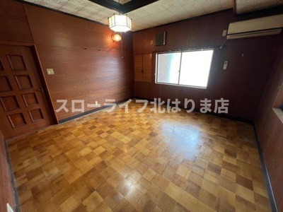 【洋室】 | 多可町加美区豊部 | 玄関入って左側の洋室８畳