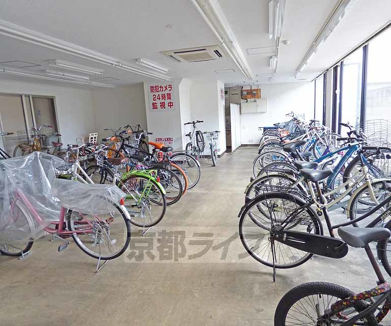 グランパレのその他共用部分|自転車駐輪場です。