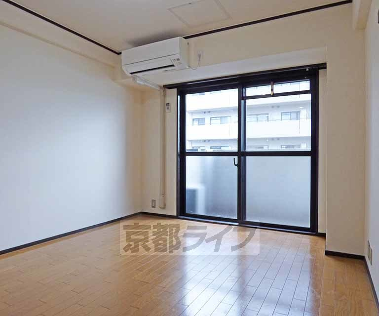 グランパレの居間・リビング