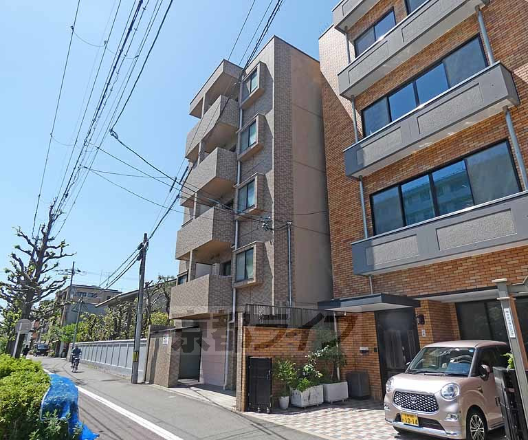 ノースカナル紫明の外観