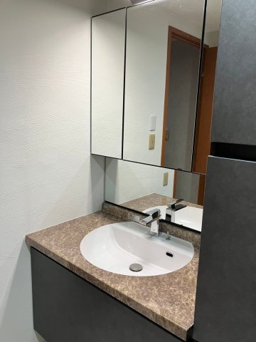 【独立洗面台】の画像