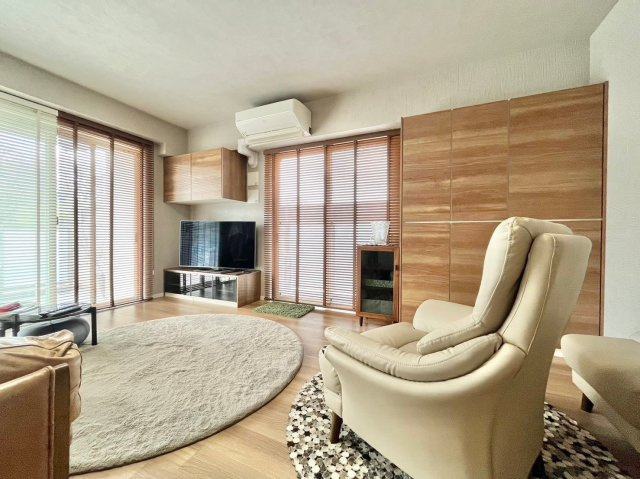 【居間・リビング】の画像