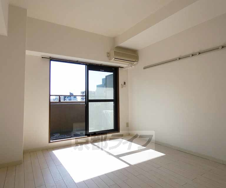 アクティ堀川の居間・リビング