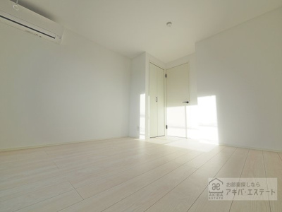 【寝室】 | ブエナ・スエルテ