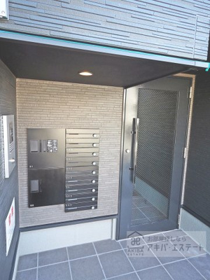 【エントランス】 | ブエナ・スエルテ