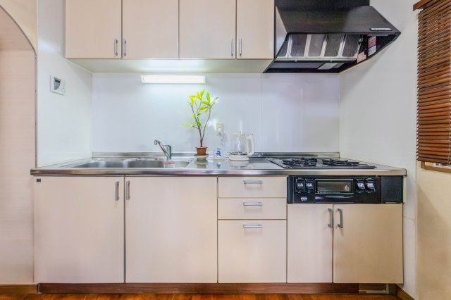 【キッチン】 | テラスハウスヴィップ東長崎 | キッチンも奇麗にお使いで、そのまま使えます