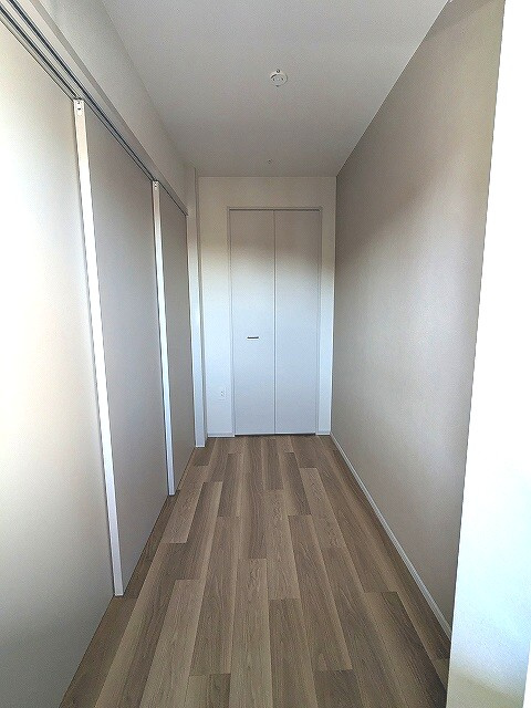JMFレジデンス蔵前鳥越の設備|南向きの室内です