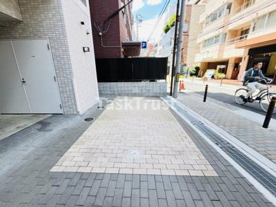 【駐車場】 | リビオメゾン西天満