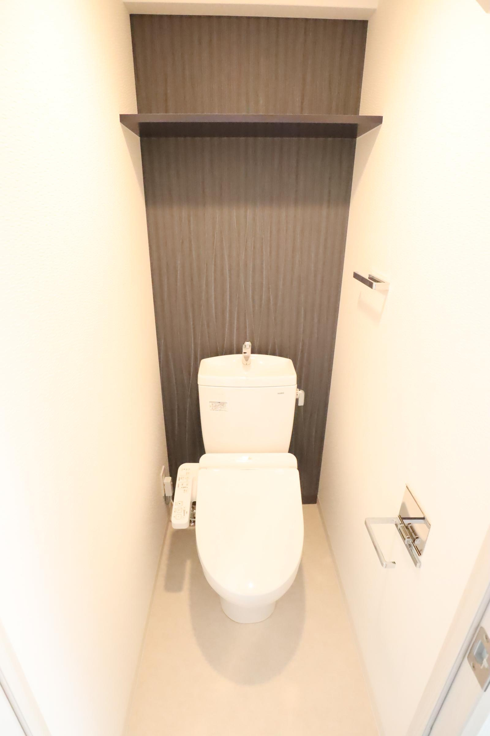 大阪市都島区都島北通１丁目の賃貸マンションのトイレ