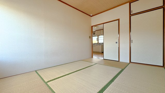 シティハイムエステートの和室