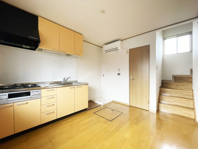 ビレッジ上別宮の居間・リビング