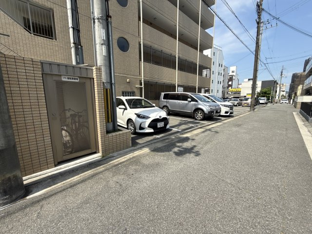 リッチ・キャッスルIの駐車場