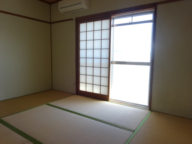 日山マンションの居間・リビング