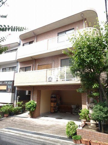 グリーンヒルズ泰明の外観