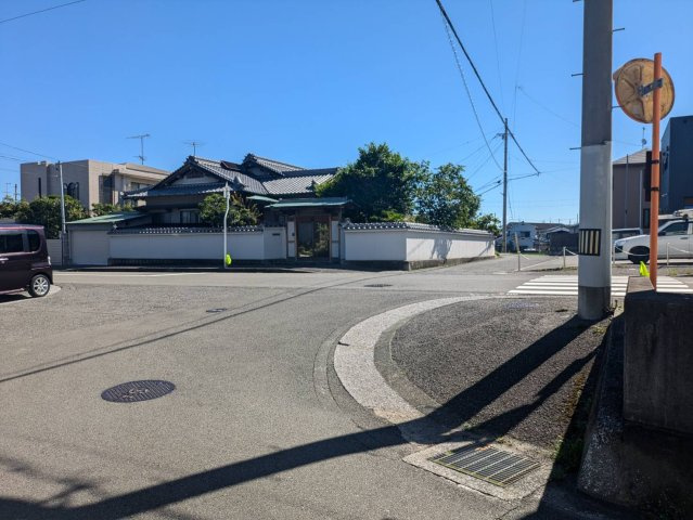 伊予市米湊戸建　1390万の周辺