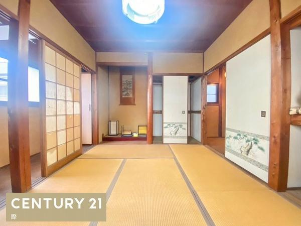 和歌山市東小二里町の中古一戸建の和室