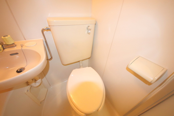 コーポ諏訪西大寺のトイレ