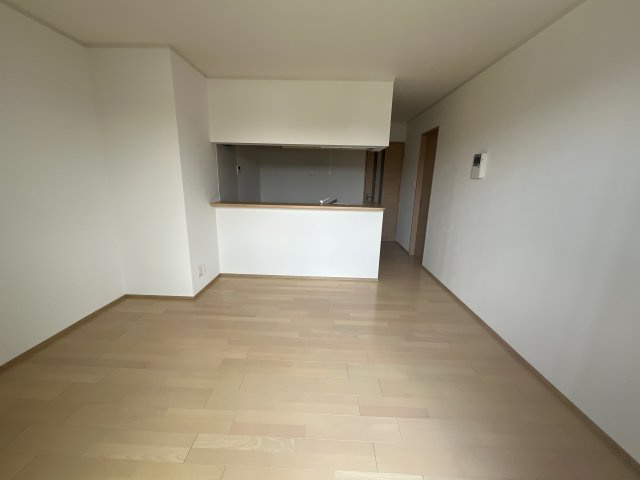 エレアージュ東姫路駅前の居間・リビング