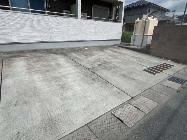 エレアージュ東姫路駅前の駐車場